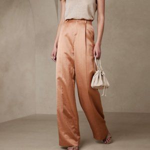 NWOT: Banana  Republic Brigitte Satin Pant Size 0 CASITA PINK